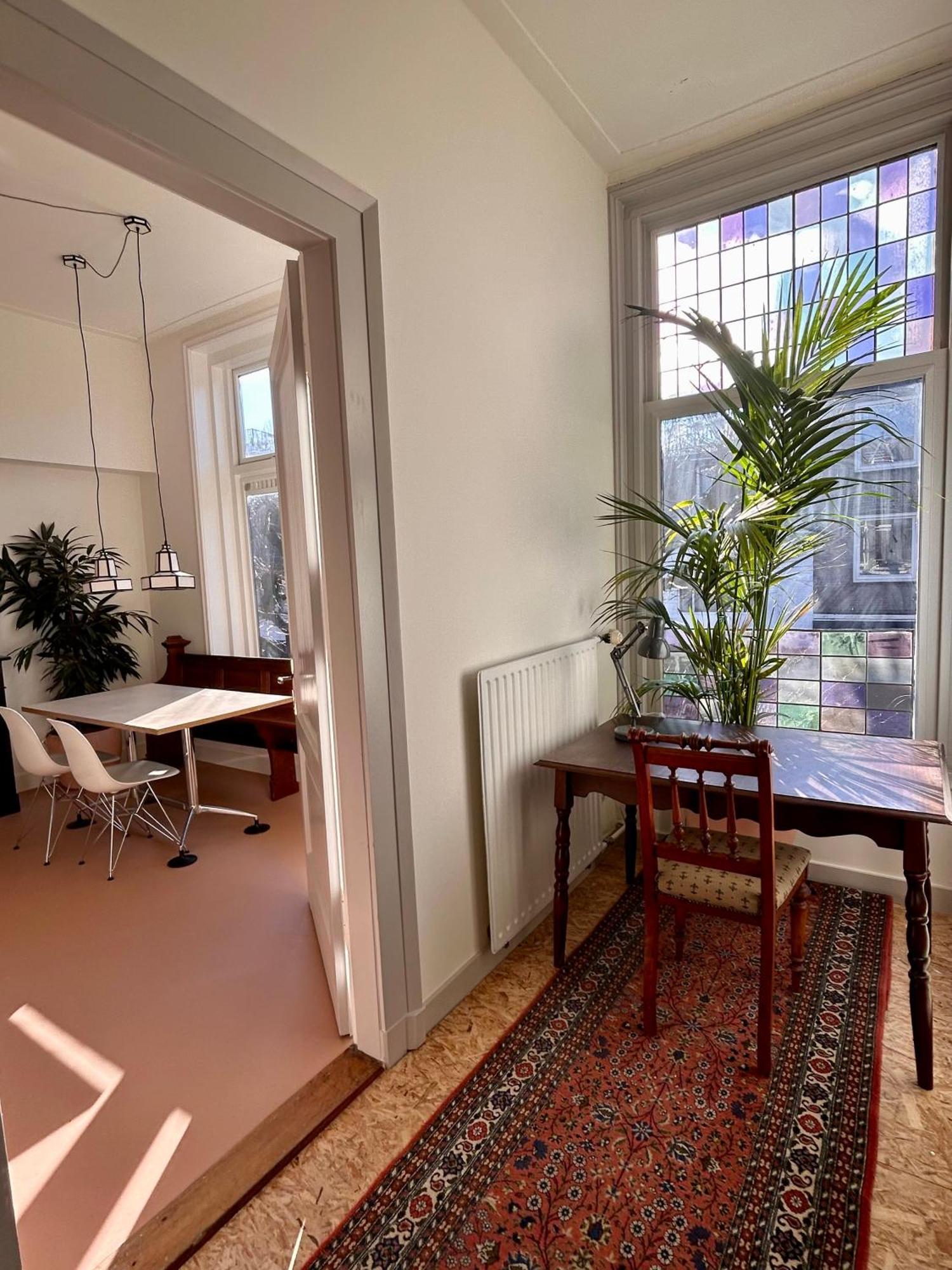 Apartment & Double Room In A Restored Rectory-Pastorie, Steps From City Center Utrecht Exterior photo